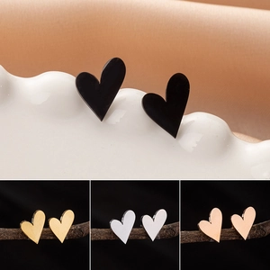 Boucles D'oreilles Puces Cœur Style Rétro Français Acier Inoxydable Poli Géométrique Irrégulier Bijoux Pour Femmes