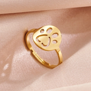 Bague ajustable chat dorée avec motif patte ajourée cœur et finition métal brossé
