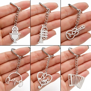Music Instrument Keychain Stainless Steel Violin Accordion Horn Microphone Music Note Pendant Gift