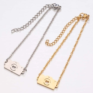Collier caméra ajustable en acier inoxydable avec pendentif cœur ajouré en or et argent