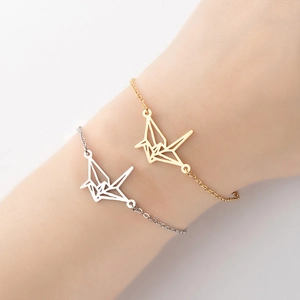 Stainless Steel Paper Crane Bracelet Hollow Origami Bird Pendant Geometric Jewelry For Women Adjustable Chain