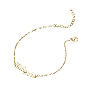 Goldenes Edelstahl-Armband mit Babygirl-Namensschild im gotischen Stil und Verschluss