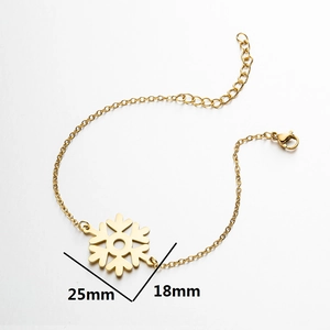 Elegant 2025 winter snowflake pendant bracelet in gold-plated stainless steel for women