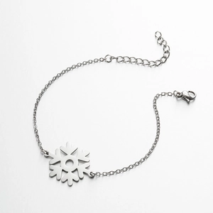 Polished stainless steel snowflake pendant bracelet with adjustable lobster clasp