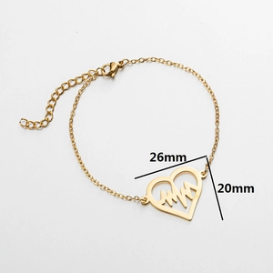 Minimalist gold adjustable bracelet with 26mm heart-shaped pendant on white background