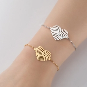 Bracelet Pendentif Coeur En Acier Inoxydable Pour Femmes Minimaliste Design Tissé Creux Bijoux De Mode Luxe Chaîne Réglable