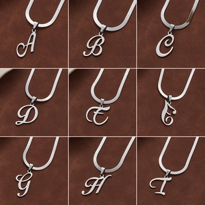 Collier Pendentif Lettre Initiale Acier Inoxydable Alphabet Curcif Chaîne Serpent Plate Polissage Miroir Bijou Minimaliste