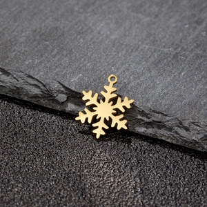 Golden snowflake pendant in polished stainless steel for DIY jewelry making