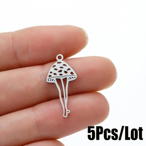 5Pcs stainless steel mushroom pendant with legs for DIY necklaces and jewelry