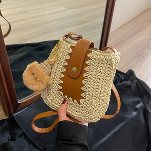 Sac Bandoulière Femme En Paille Tissée Fait Main Bohème Été Plage Vacances Pochette Cuir Rabat Charme Peluche