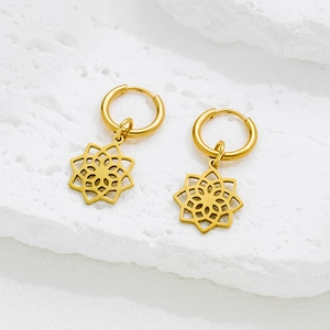 18K Vergoldete Edelstahl Mandala Blume Anhänger Creolen Hohle Geometrische Vintage Stil Schmuck Für Damen
