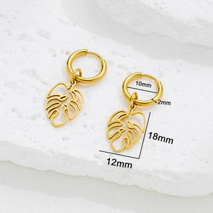 Boucles d'oreilles créoles en acier plaqué or 18K avec pendentif feuille évidée