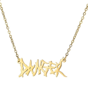 Collier Pendentif Lettre Gothique En Acier Inoxydable Style Punk Rue Graffiti Bijoux Pour Femmes Hommes Unisexe