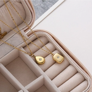 Collier Pendentif Étoile Plaqué Or Acier Inoxydable Goutte Eau Rectangle Zirconium Bijoux Minimalistes Fins Pour Femmes