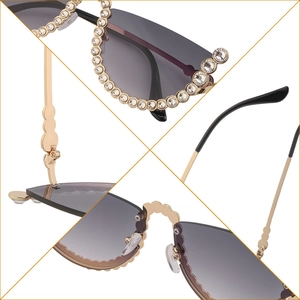 Lunettes de soleil sans monture à verres dégradés violets avec bordure en strass