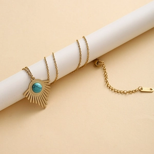 Bohemian-Halskette aus 14K vergoldetem Edelstahl mit Sonnenstrahl-Türkis-Anhänger