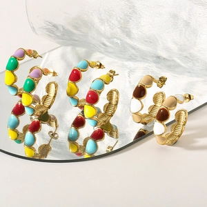 Colorful enamel C-shaped hoop earrings in macaron tones with wavy edge design