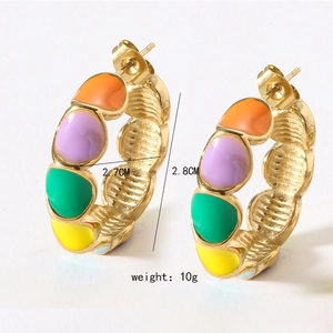 Detail view of colorful enamel hoop earrings with dimensions 2.7cm diameter and 10g weight