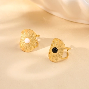 Vintage 14k gold plated stainless steel open rings with sunflower textured stones