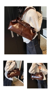 Dettagli di una borsa tote in pelle lucida marrone scuro indossata a spalla in scene d'uso