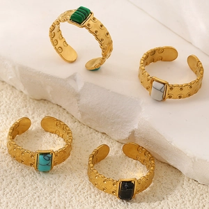 Bagues vintage en acier inoxydable plaqué or 18k avec turquoise et pierres naturelles