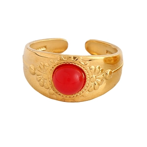 Vintage 18K gold plated stainless steel ring with red stone and embossed floral details