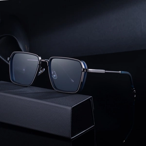 Retro square metal sunglasses for men with gunmetal frame and dark gray lenses