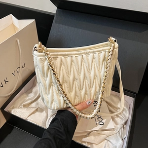 Borsa A Tracolla Plissettata Per Donna Pelle PU Moda Borsa A Spalla Con Tracolla A Catena Dorata Tendenza Pochette Chic