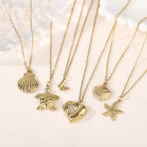 Set of 18K gold-plated stainless steel necklaces with turtle and starfish pendants