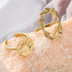 Hammered 18k gold plated stainless steel open ring set with olive leaf and textured disk
