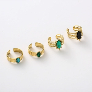 Détails de bagues vintage plaquées or avec pierres naturelles turquoise et gemmes vertes