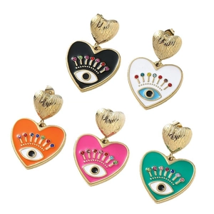 Boucles d'oreilles cœur œil maléfique colorées en acier inoxydable poli pour femmes chic