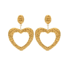 Hammered gold heart-shaped hollow earrings in minimalist stainless steel geometric style