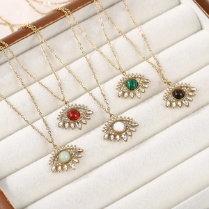Colliers en acier inoxydable doré avec cinq couleurs de pendentifs mauvais œil et zircon