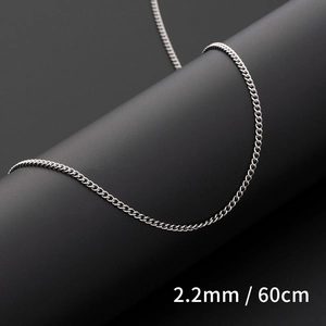 Detail of 2.2mm wide and 60cm long silver titanium steel curb chain necklace