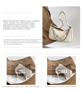 Détails de taille du sac à bandoulière plissé blanc comparé à iPad et magazine A4