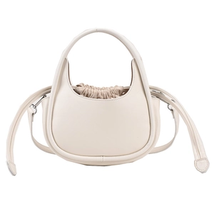 Sac à main demi-lune crème minimaliste avec doublure à cordon marron et lanières cuir