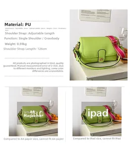 Vue détaillée du sac bandoulière vert en PU avec sangle rose rayée et dimensions
