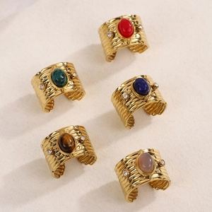 Vintage-Ringe aus Goldstahl mit bunten ovalen Steinen und Diamantakzenten für Damen