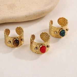 Vintage-Ringe aus Edelstahl mit Türkissteinen und Zirkonia in drei verschiedenen Farben