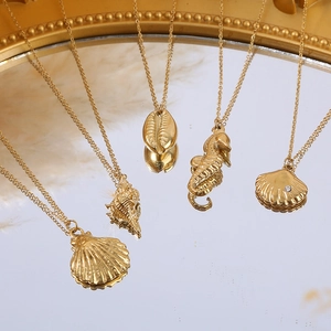 Ocean Shell Seahorse Pendant Necklace Stainless Steel Gold Plated Summer Beach Vacation Boho Jewelry For Women