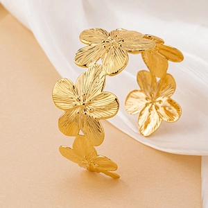 Golden flower拼接 cuff bracelet with brushed texture metal for women retro style