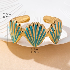 Goldenes Muschelarmband mit türkisfarbener Emaille und 5,7cm Breite für Damen
