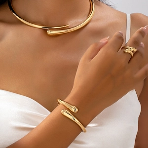 Bijoux En Alliage Plaqué Or Collier Bracelet Bague Design Minimaliste En Métal Liquide Forme De Goutte Accessoire Mode Femmes