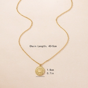 Collier avec pendentif soleil vintage doré et longueur de chaîne réglable