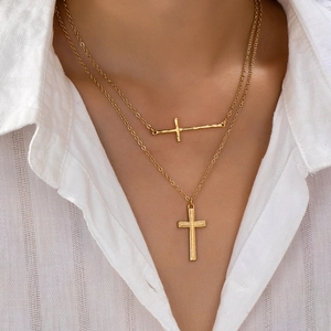 Layered Cross Pendant Necklace Alloy Gold Plated Minimalist Elegant Niche Design Jewelry For Women Men