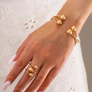 Gioielli In Lega Placcati Oro Sfera Satinata Bracciale Aperto E Anello Gioielli Eleganti Minimalisti Per Donna Moda