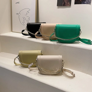 Chic saddle bags in five colors with thick gold chain decoration and adjustable straps