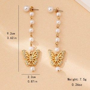 Elegante lange Perlen-Schmetterlings-Ohrringe mit Vergoldung und Strass-Details