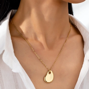 Pendant Necklace Alloy Irregular Waterdrop Minimalist Golden Elegant Clavicle Chain Jewelry For Women Fashion Accessory